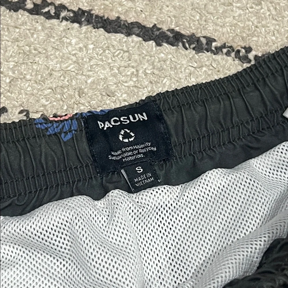 Pacsun Recycled Loose Paisley 15